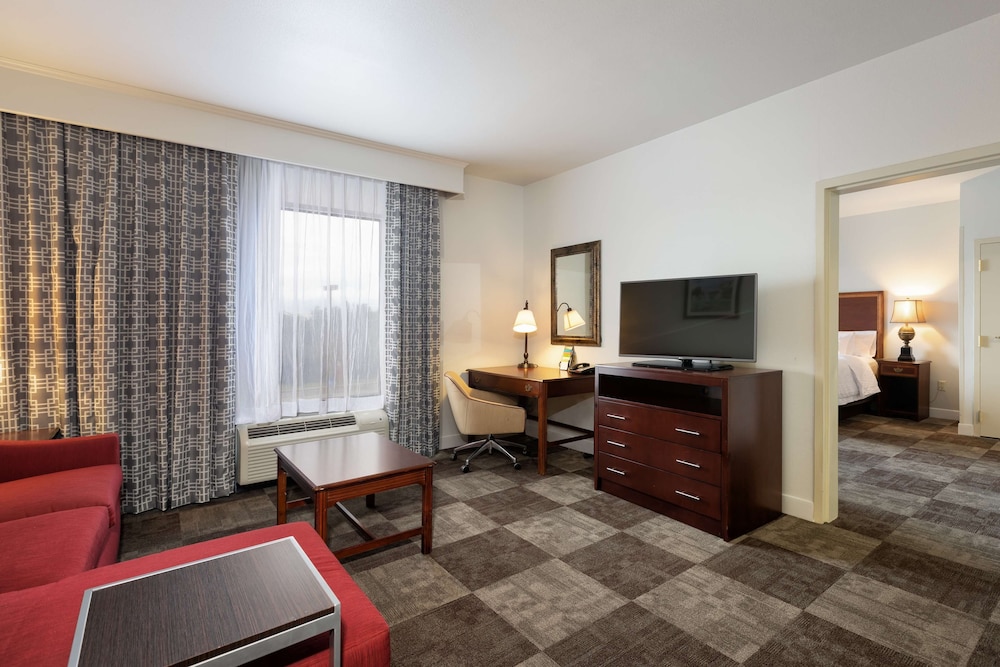 Hampton Inn and Suites Baton Rouge I 10 East 37/56