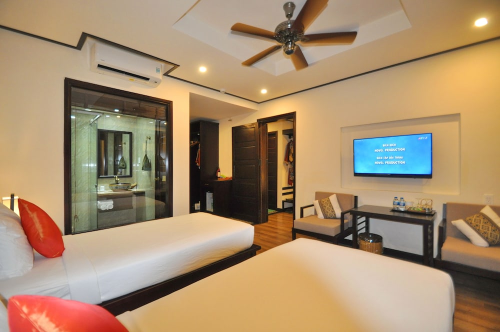 The Quin Riverside Villa 23/50