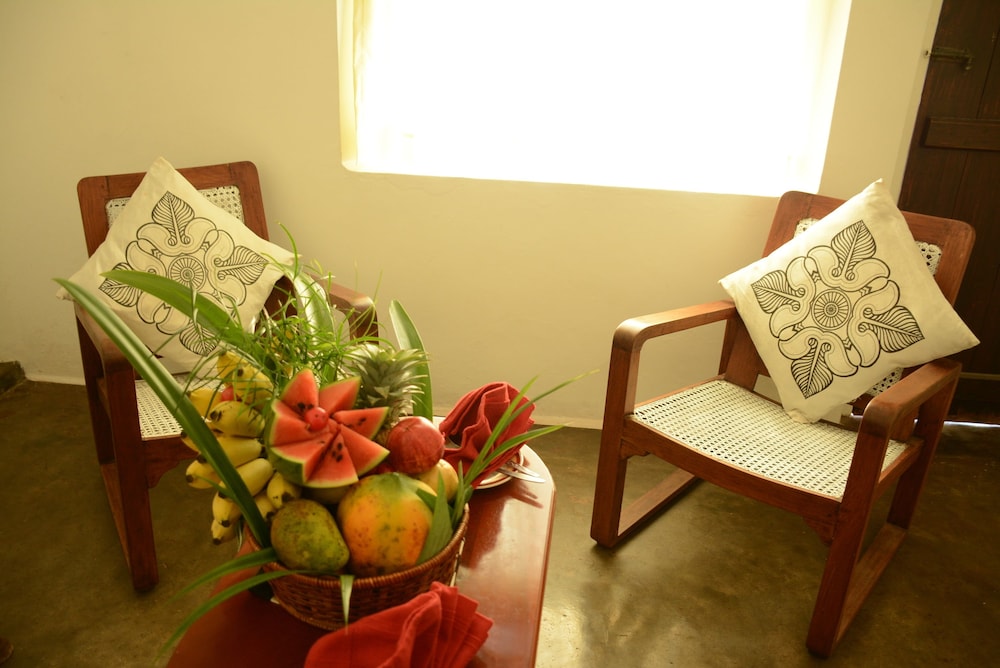 Thalpe Walawwa Heritage Villa 14/24