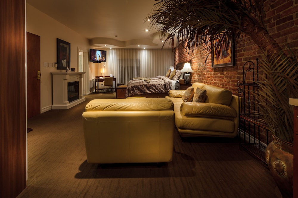 Hotel Kutuma 39/54