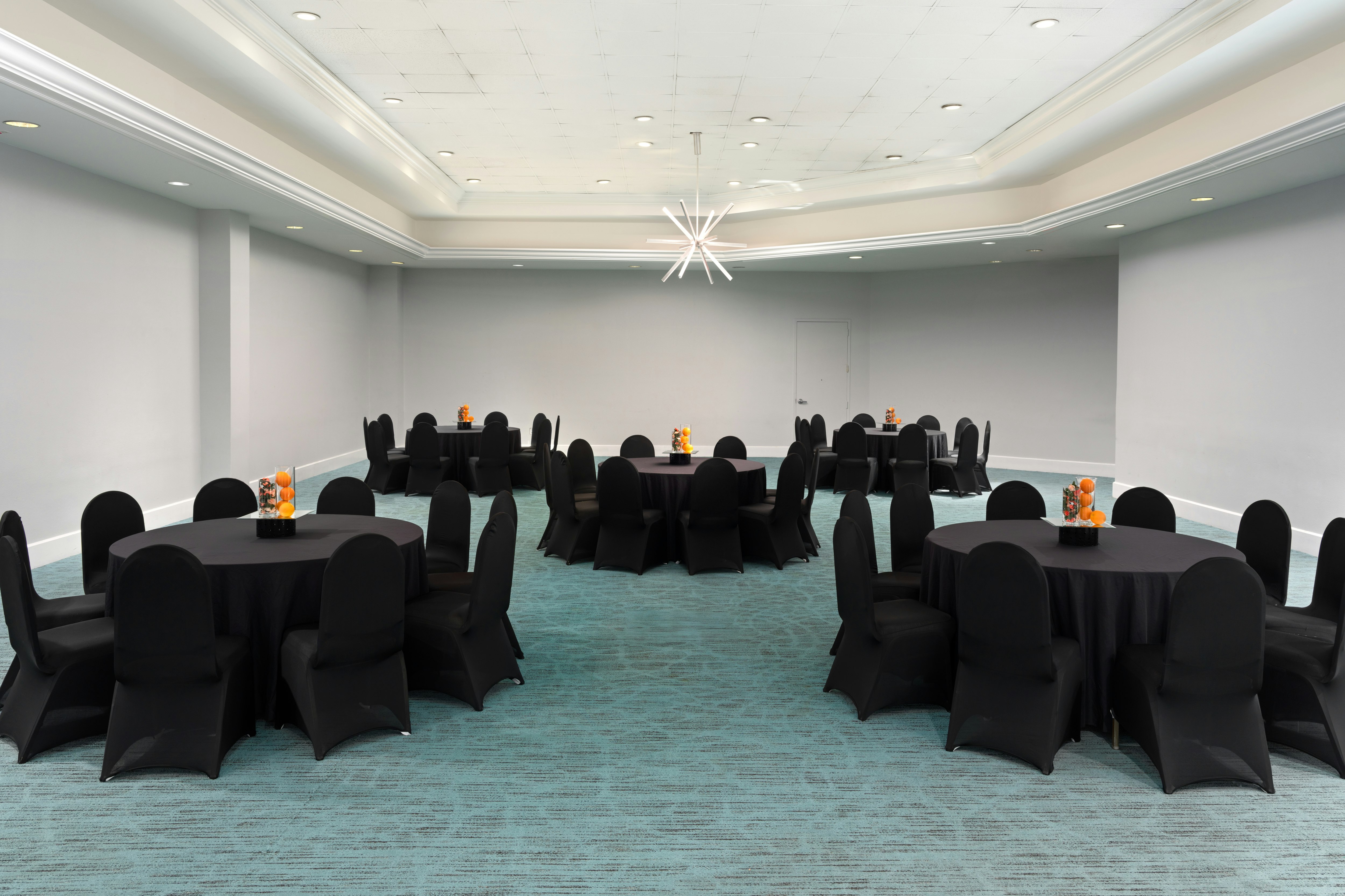 Holiday Inn Resort Kissimmee by the Parks 36/50