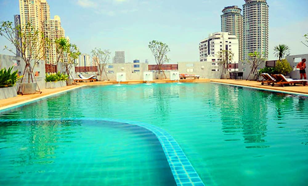SATHORN GRACE SERVICED RESIDENCE 1/65