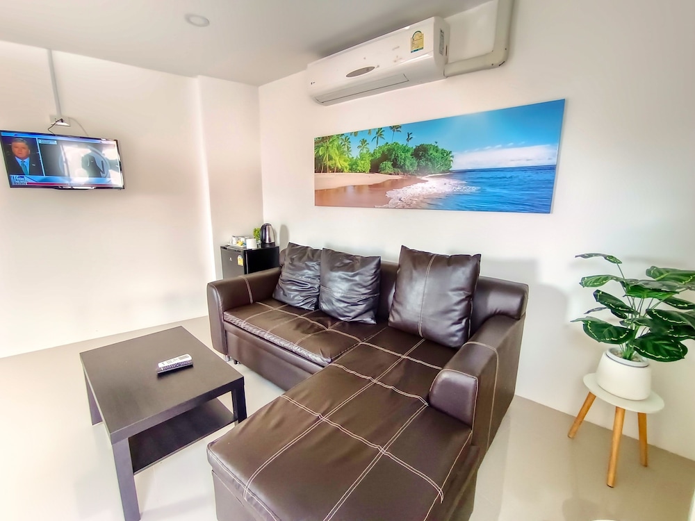 Sailor Hotel Pattaya 23/35