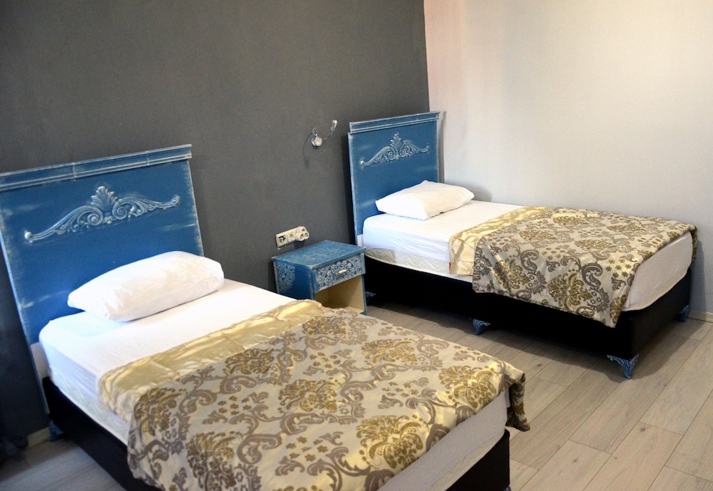 Blue Dolphin Hotel 18/39