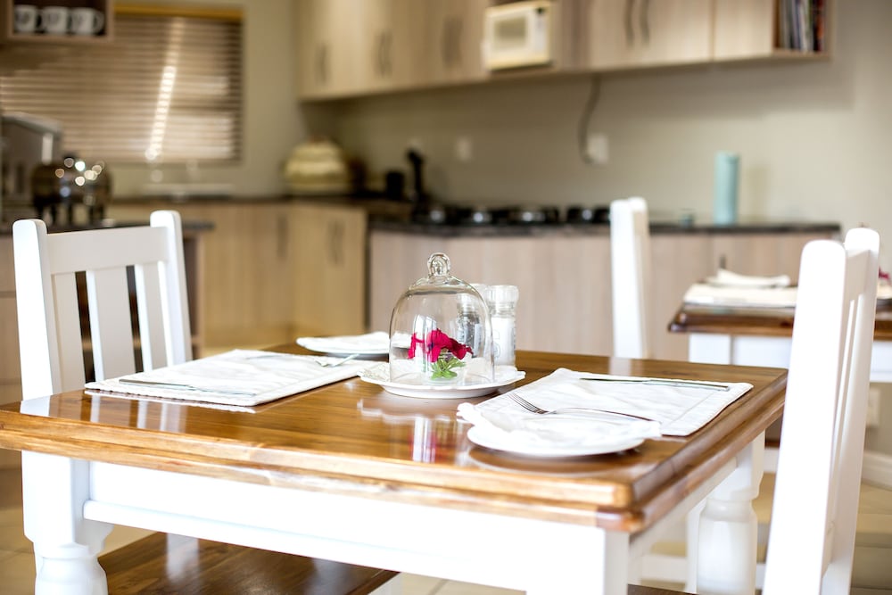 Wagtails Guest House 34/50