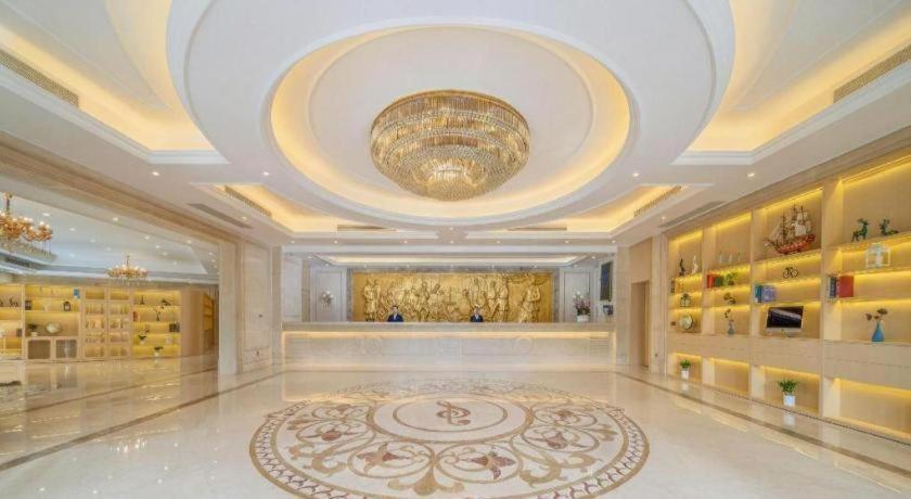 Vienna Hotel (Chengdu Airport Shuangliu Wanda) 11/60