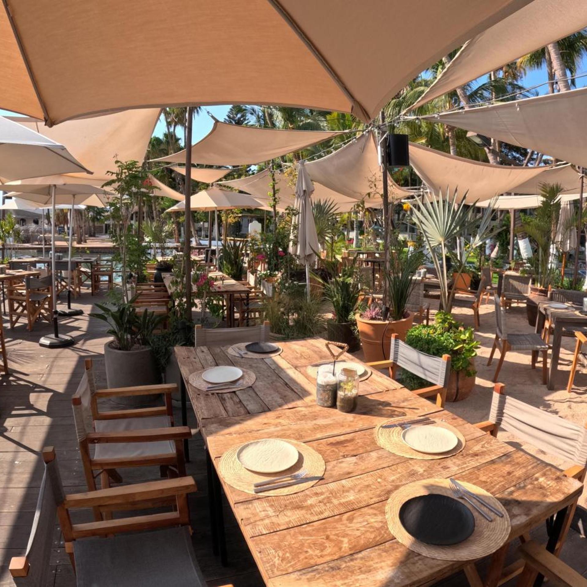 La Concha Beach Hotel & Club 27/50