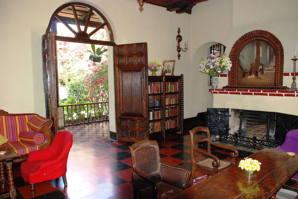 Mayan Inn 45/64