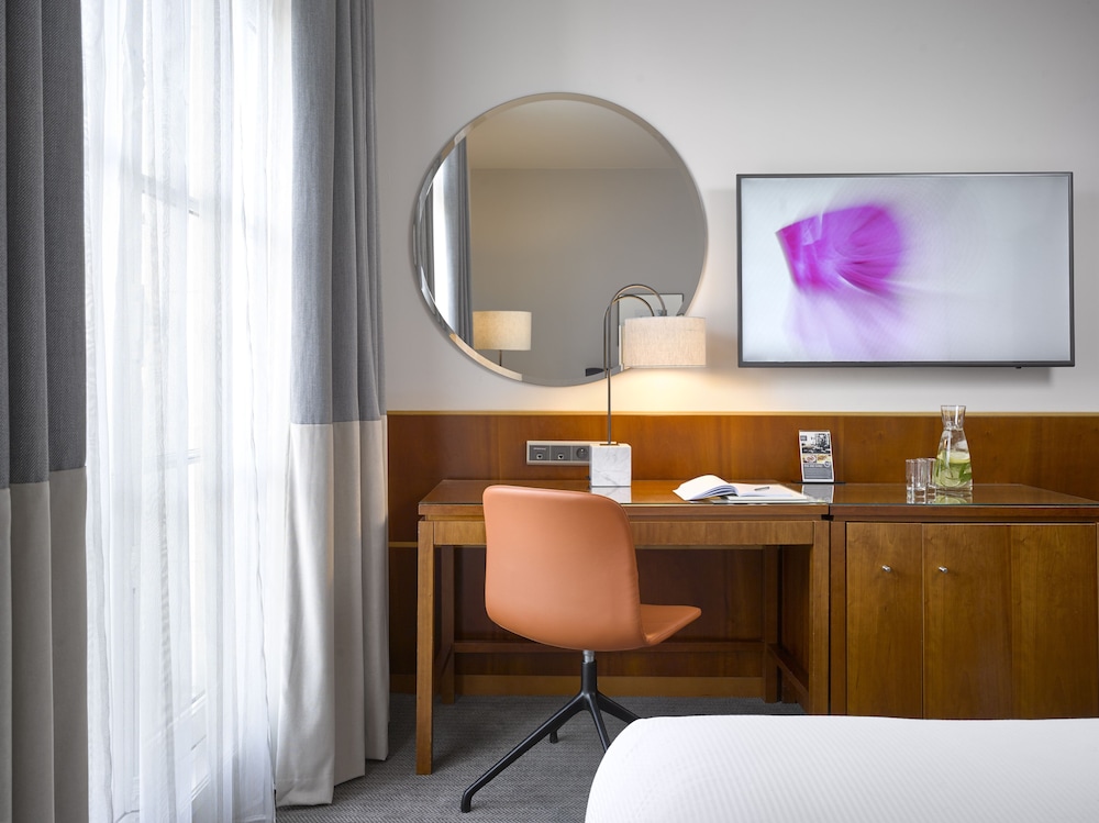 Miiro Le Grand Hôtel Cayre 42/50