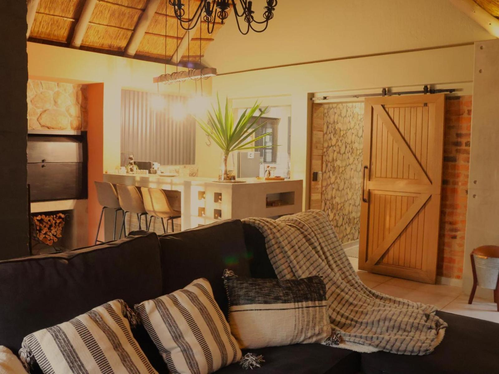 Monkey Thorn Cottage 26/50