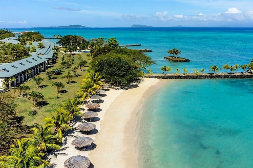 Samoa Beach Resort 64/70