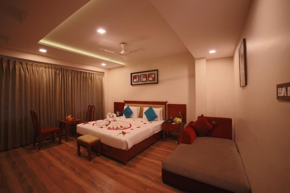Oyo 14759 Hotel President 24/55