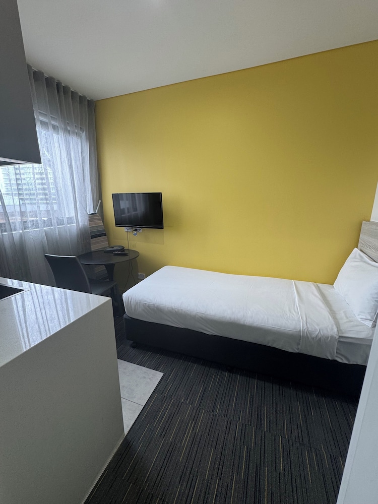 Valuesuites Green Square 14/46