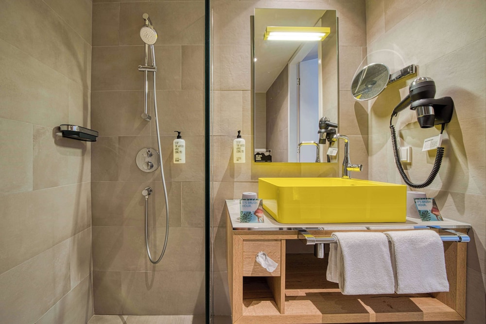 Vienna House Easy by Wyndham Amsterdam Airport 54/58