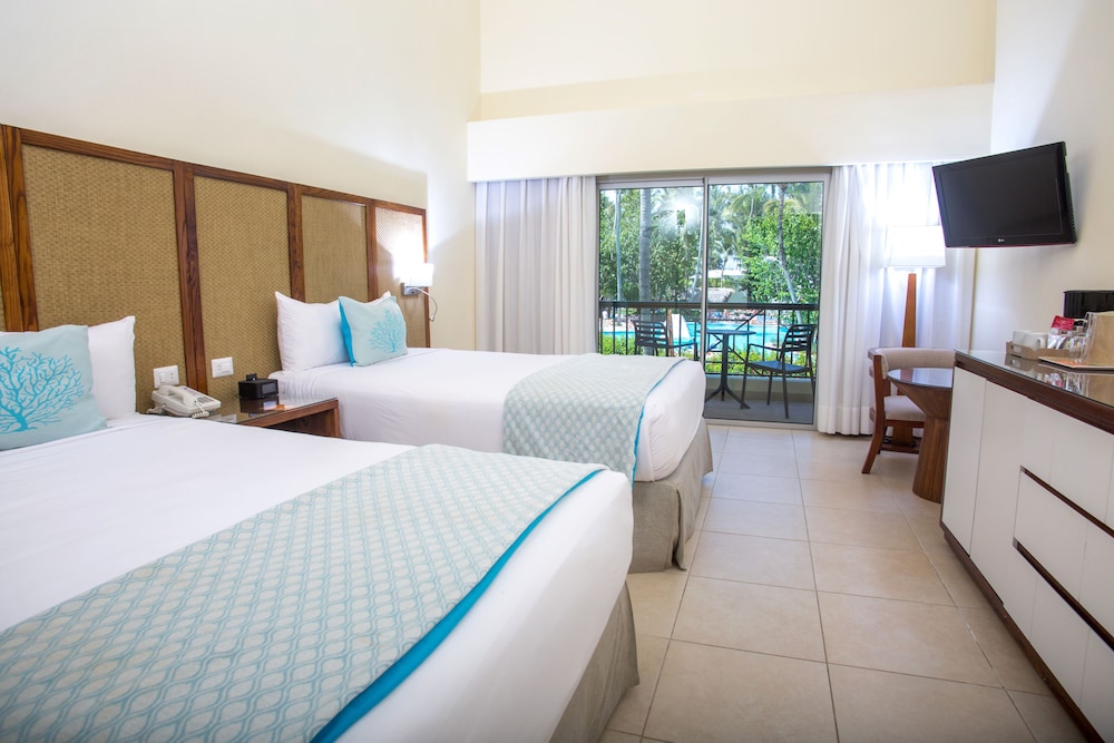 Impressive Punta Cana 10/48
