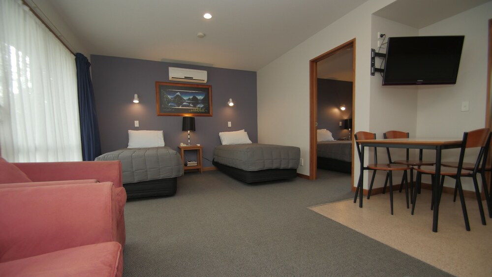 ASURE Christchurch Classic Motel and Apartments (ex Best Western Clyde On Riccarton Motel) 19/27