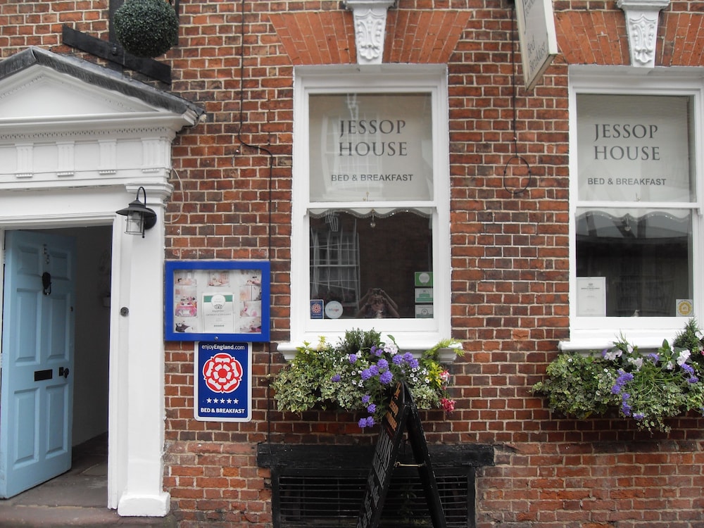 Jessop House 2/40