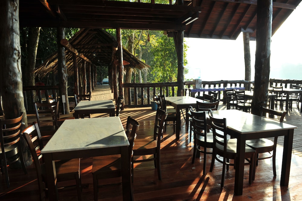 Borneo Natural Sukau Bilit Resort 23/32