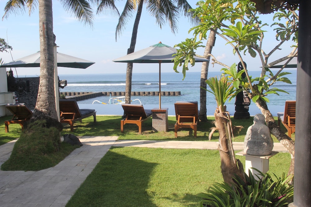 Balisanti Bungalows 38/50