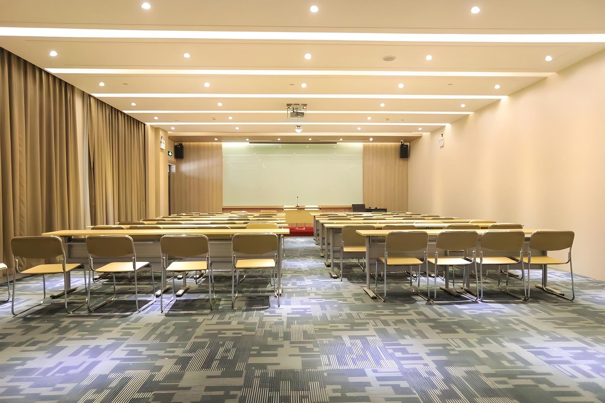 HanTing Premium Hotel (Hangzhou Xiaoshan International Airport) 30/31