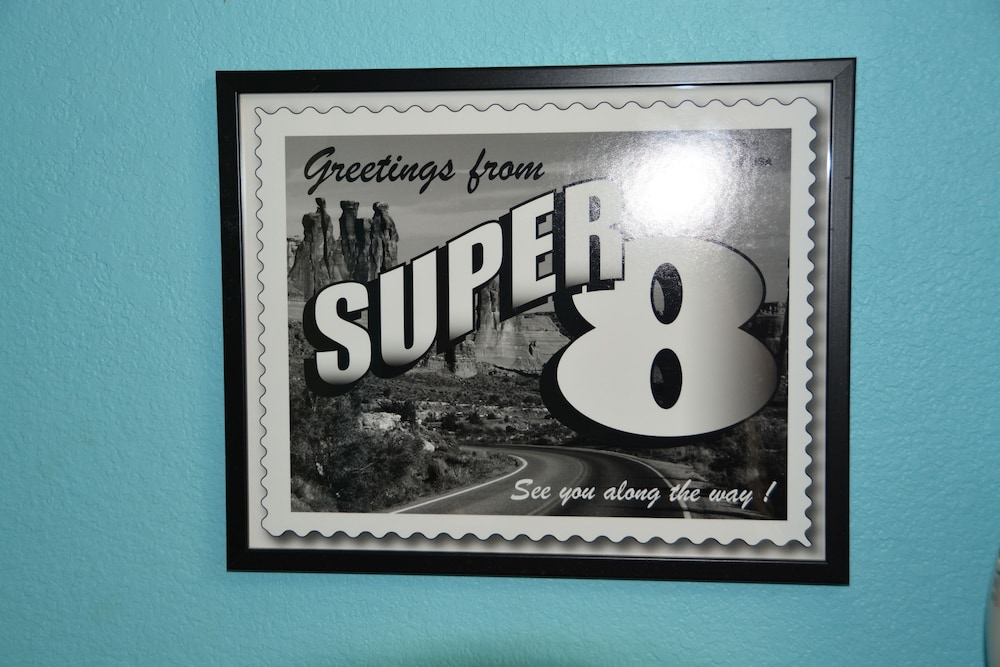 Super 8 By Wyndham Austin/Airport South 31/49