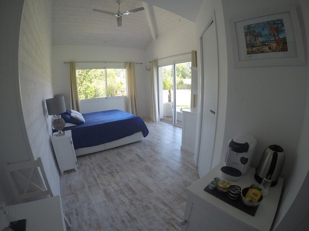 Key West, Queen Bed, Garden View