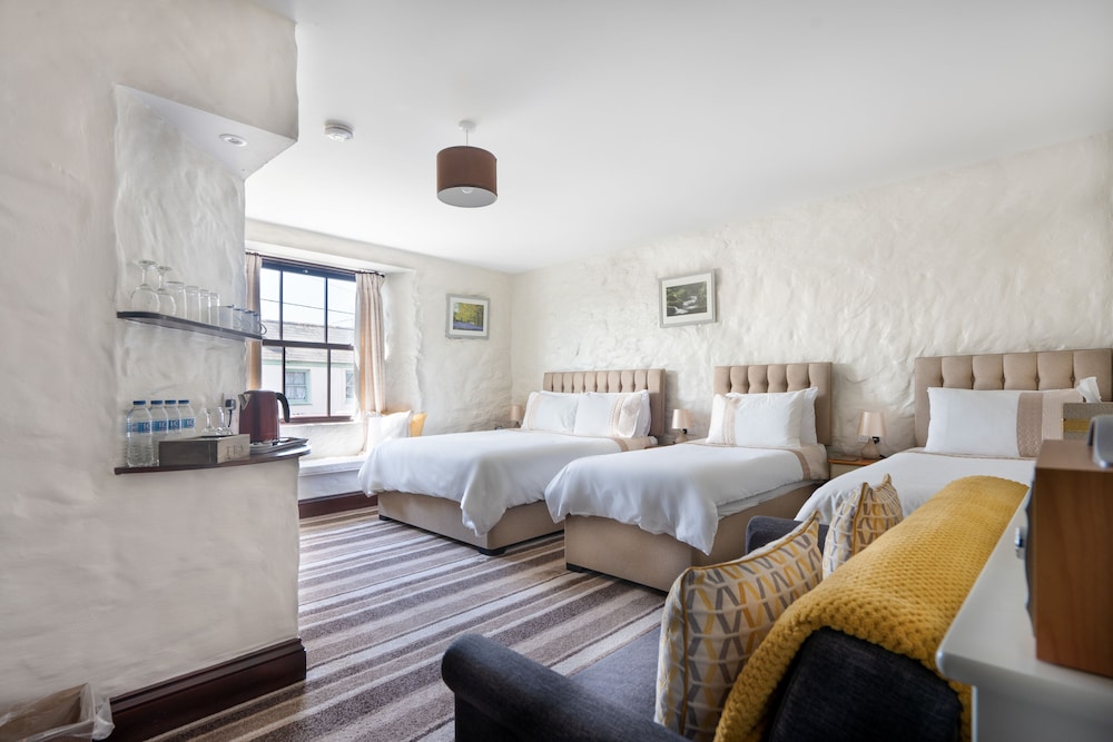 The Cedars B&B 34/56