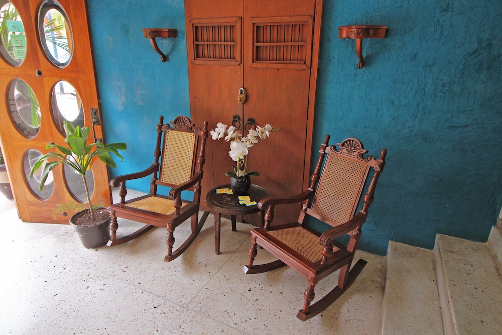Hotel Mary Carmen 49/72
