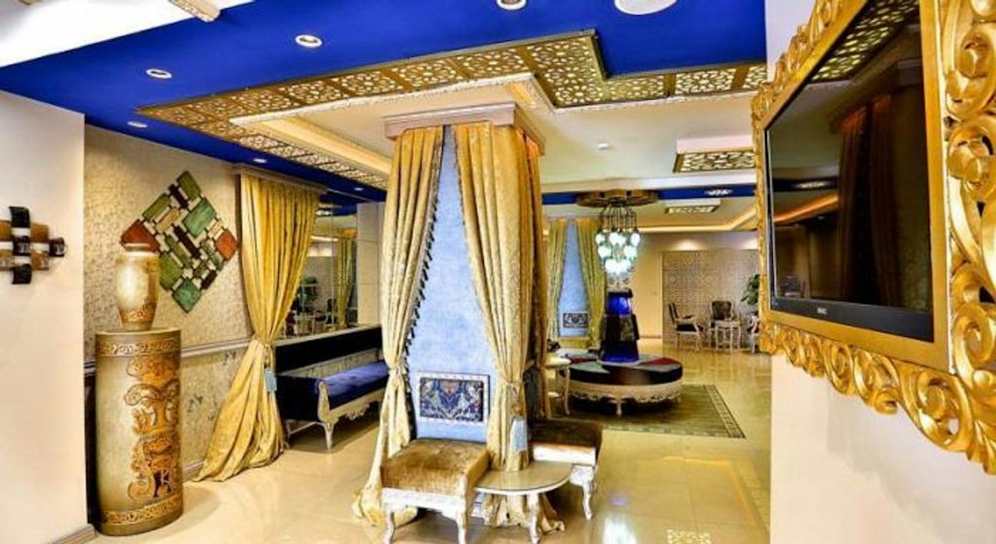 EDIBE SULTAN HOTEL 30/37