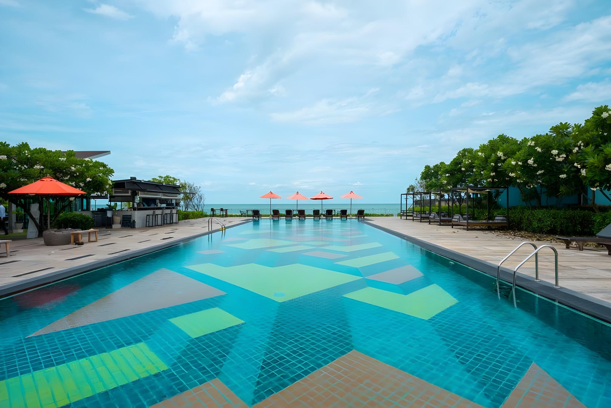 Coral Tree Villa Huahin in Cha-am