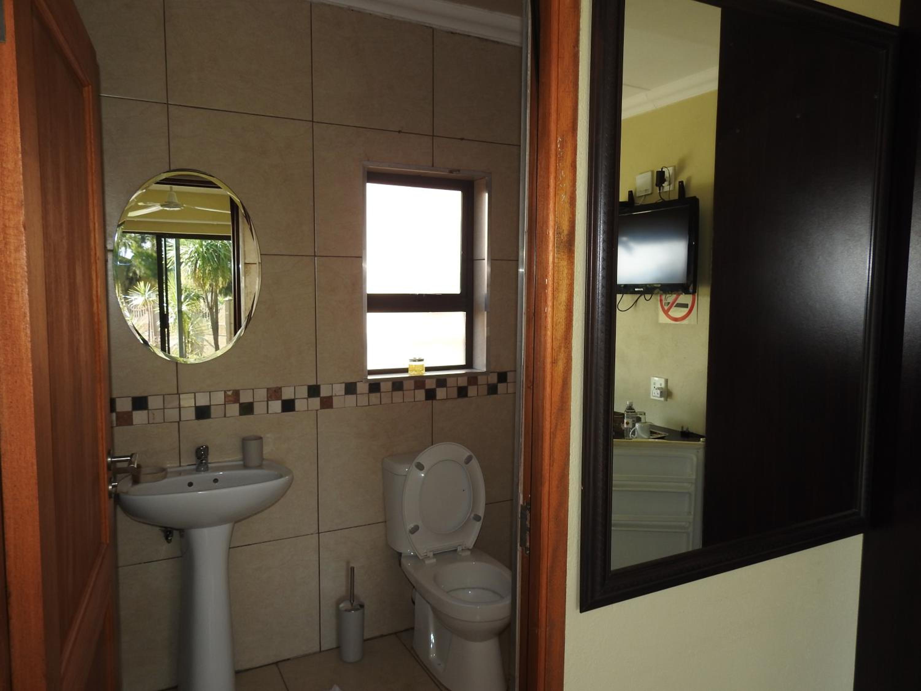 Amani Boutique Hotel 43/44