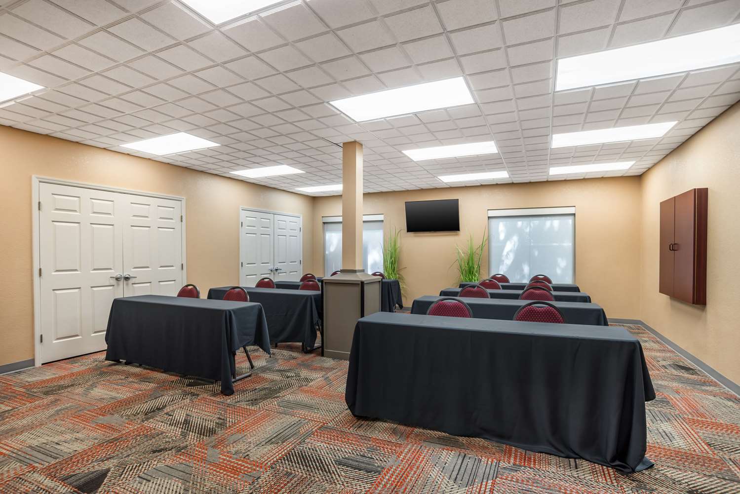 Comfort Inn & Suites Crestview South 32/43