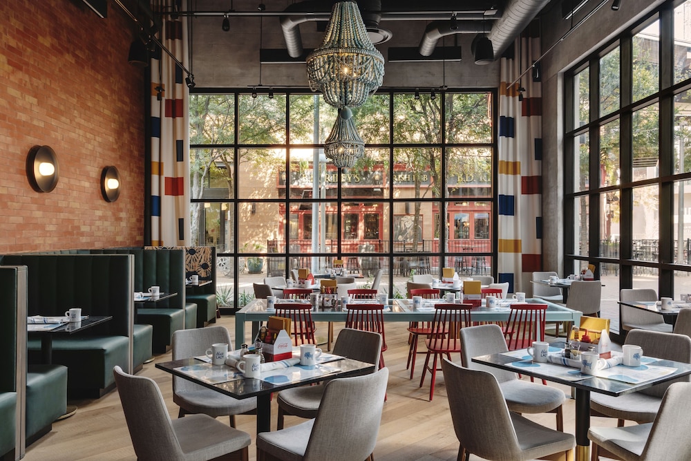 Origin Austin, a Wyndham Hotel 36/50