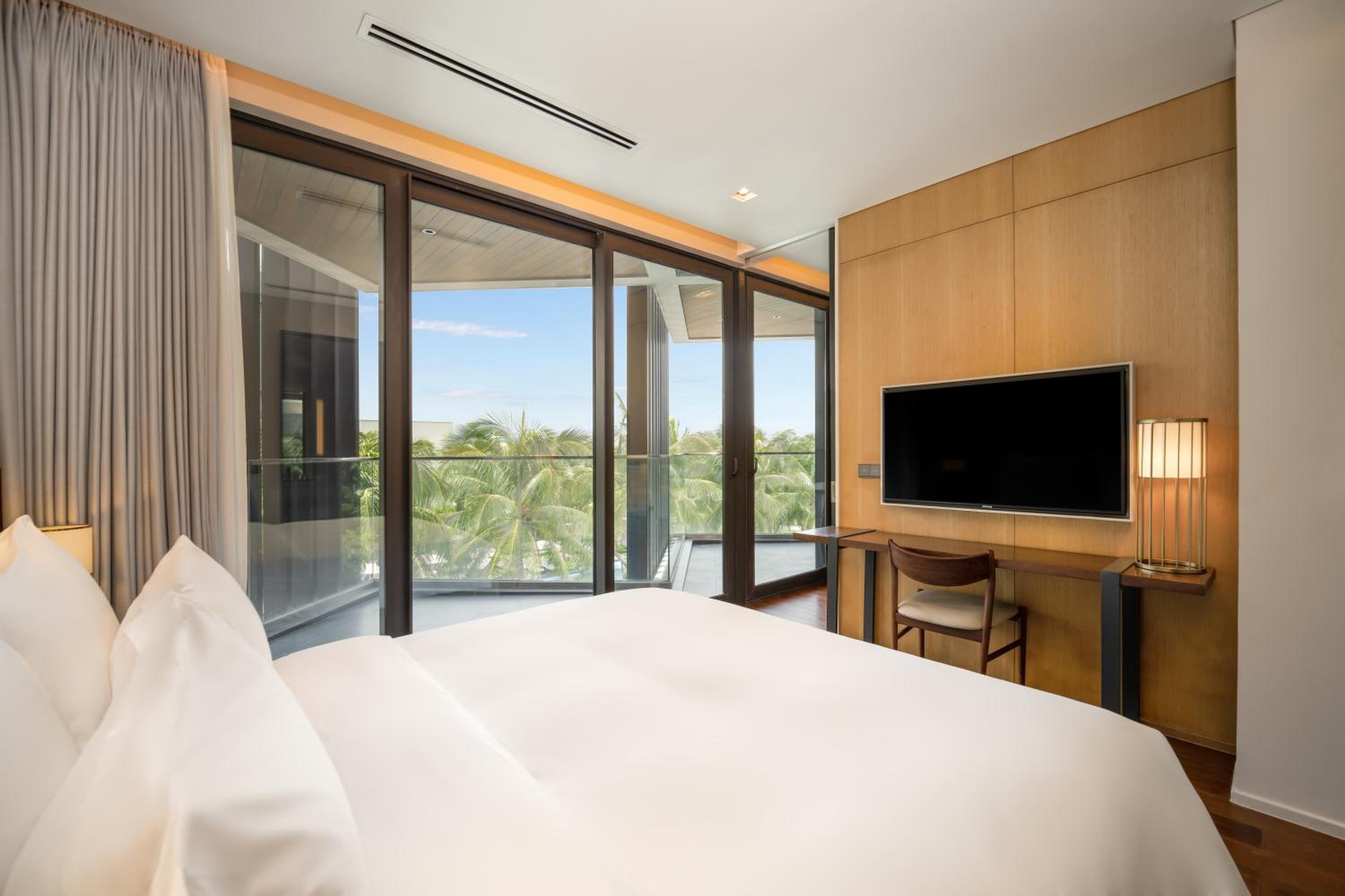 Residence, 1 Double and 1 Single Bed, Pool View