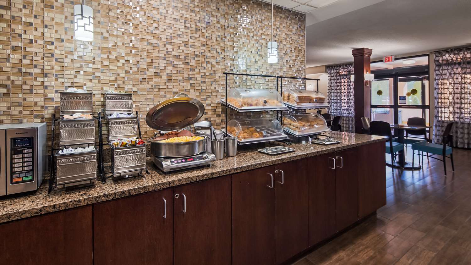 Best Western Plus Galleria Inn & Suites, Memphis TN 5/34
