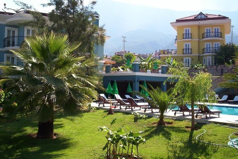 Antas Deluxe Apartments 6/69
