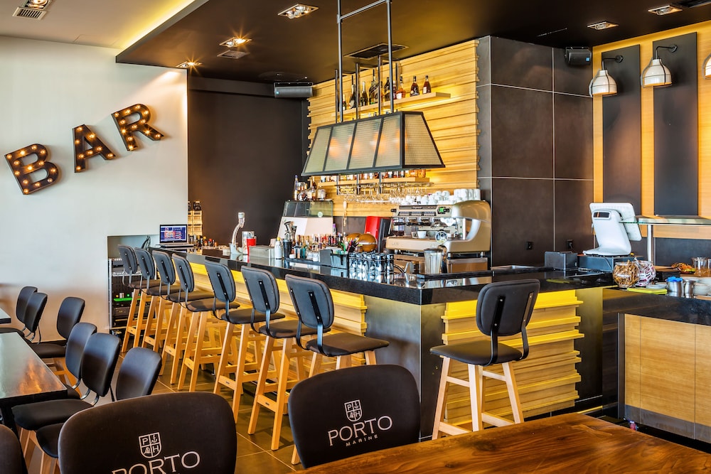 Porto Marine Hotel 49/64