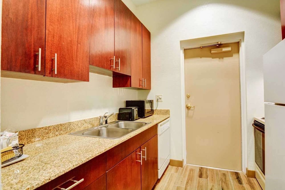 Hampton Inn Palm Beach Gardens 19/42