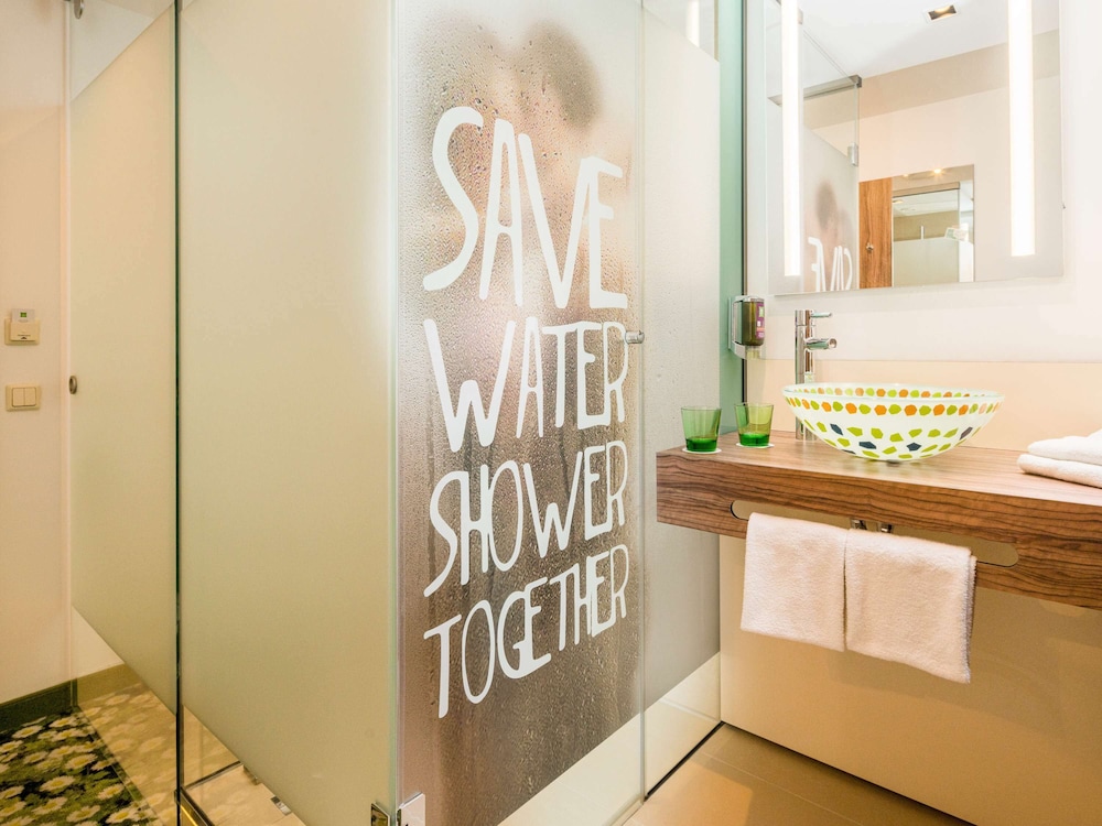 Ibis Styles Wien City 70/72