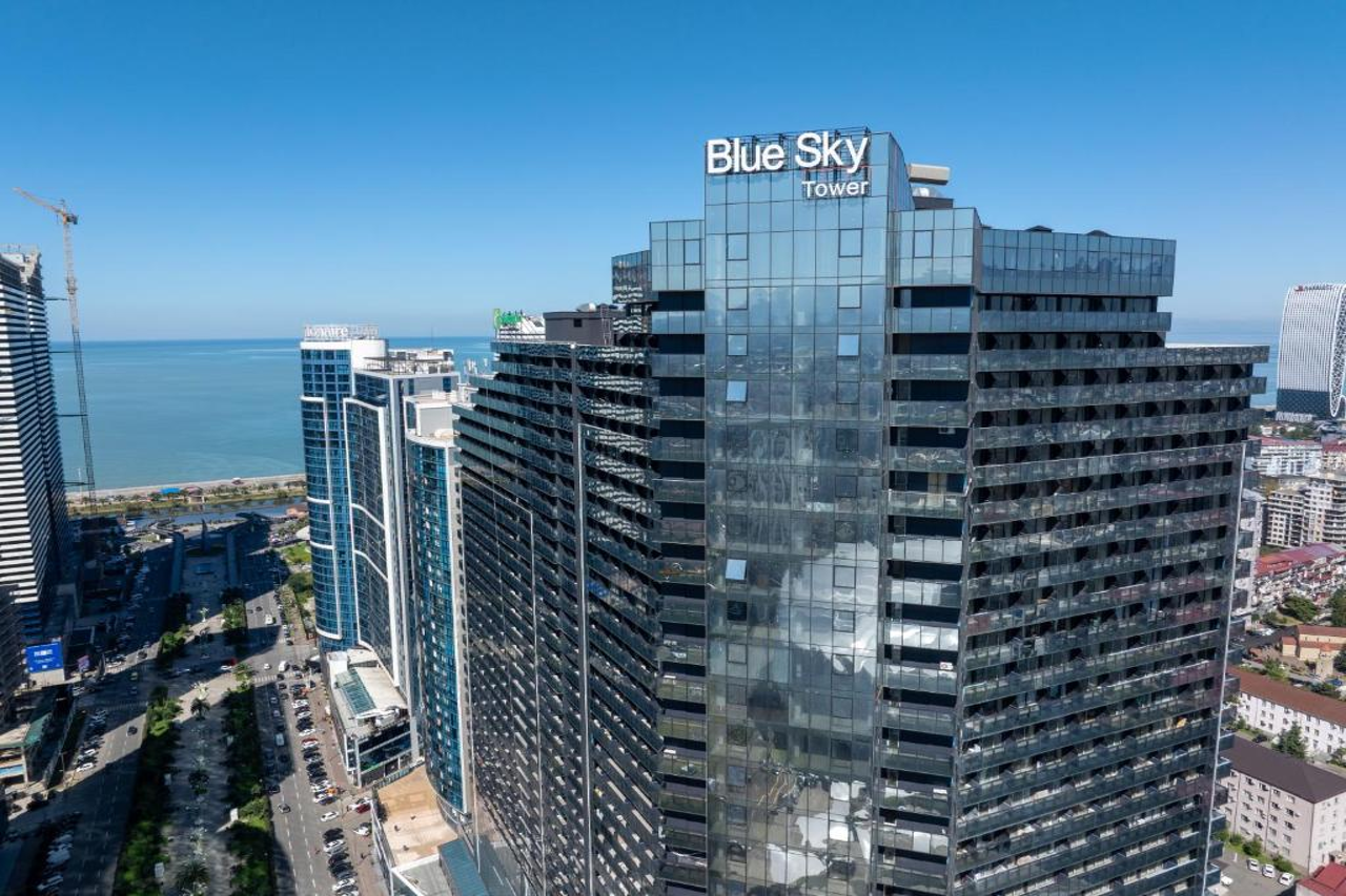 Blue Sky Apart-Hotel in BATUMI