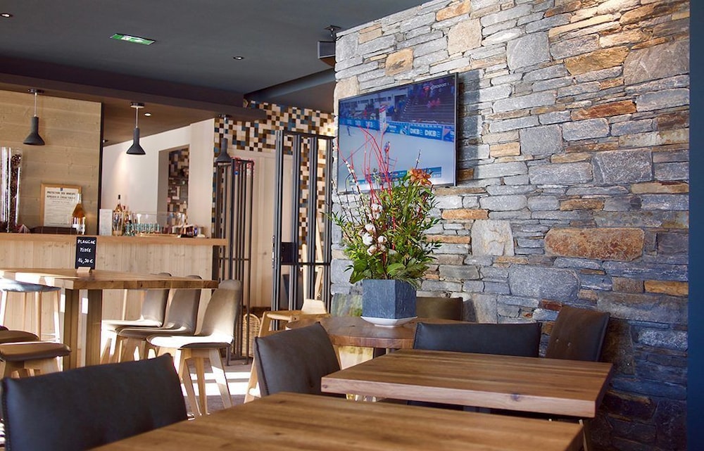 Alberta Hotel and Spa 23/33