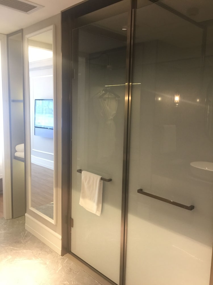 Mercure Shanghai Hongqiao Soho 89/89