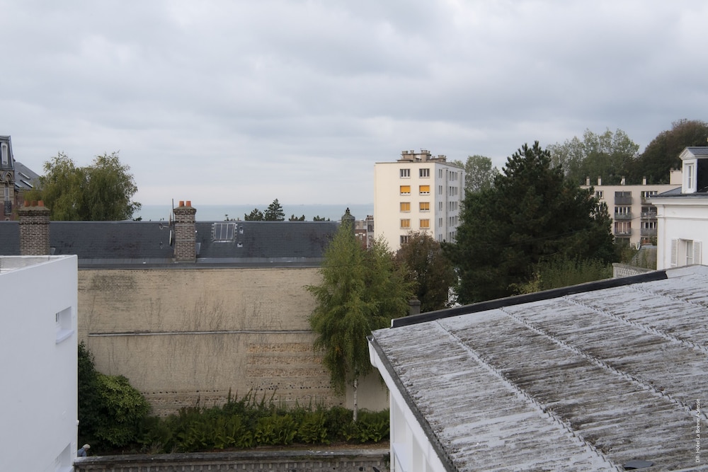 Hotel de Charme La Bonne Adresse 46/60