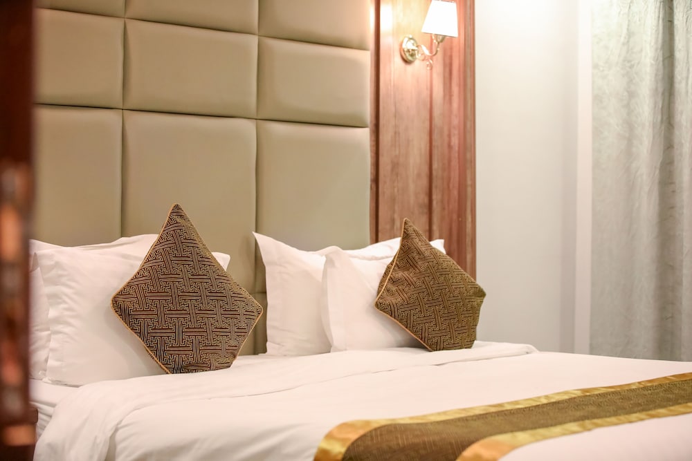 فندق قصر العرين - طريق المدينة(Areen Palace Hotel - Almadina Road) 29/39