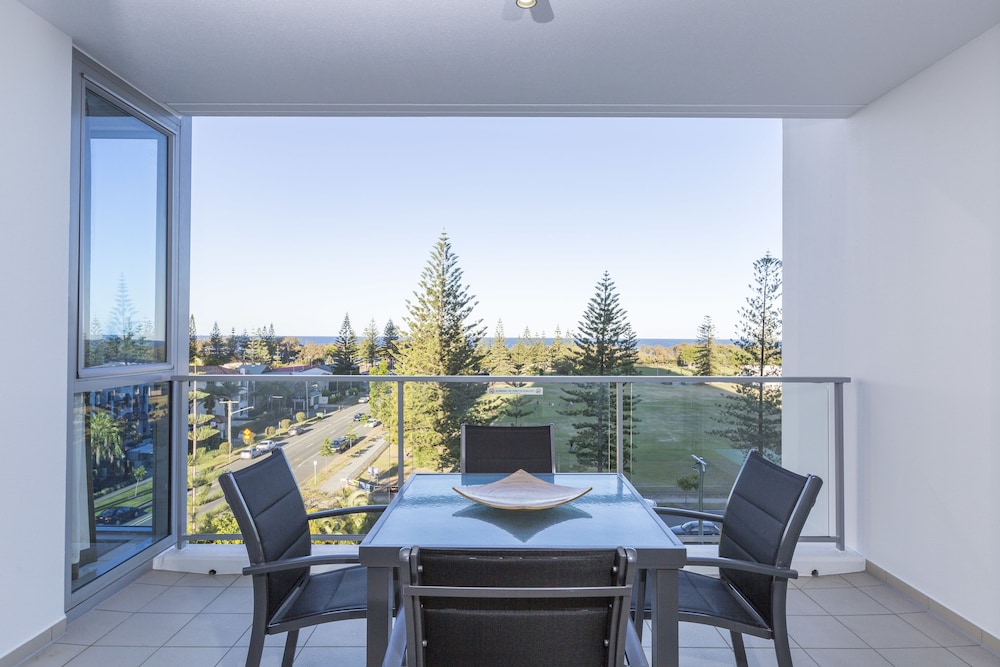 Ocean Pacific Resort 57/73