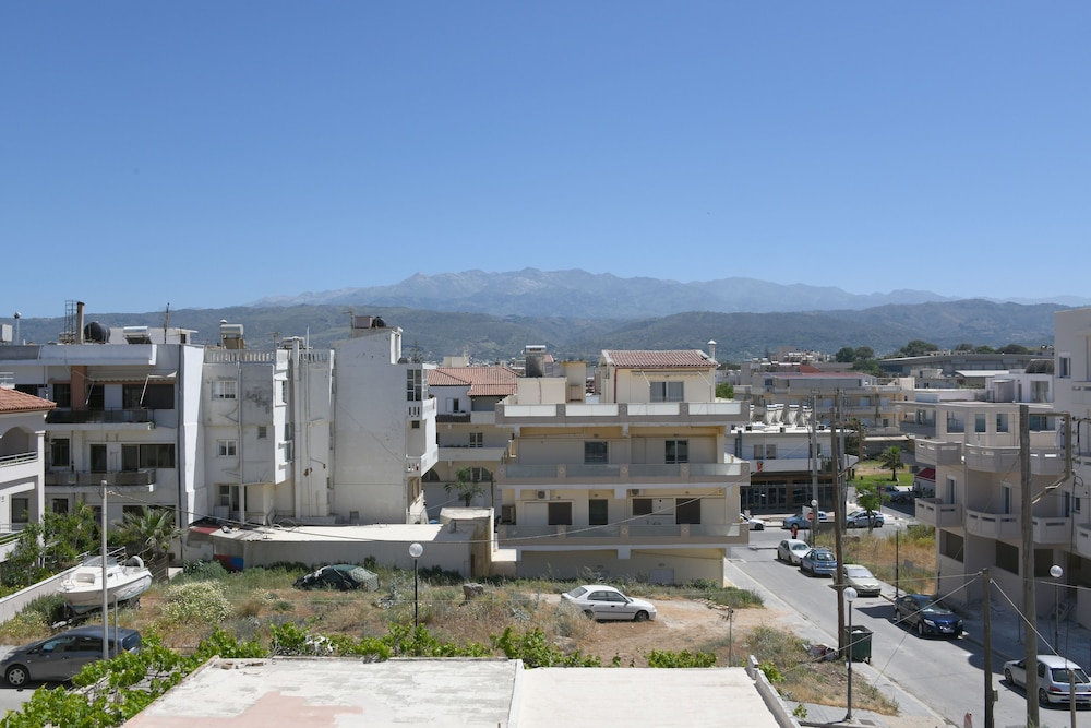 Klinakis Beach Hotel 7/60