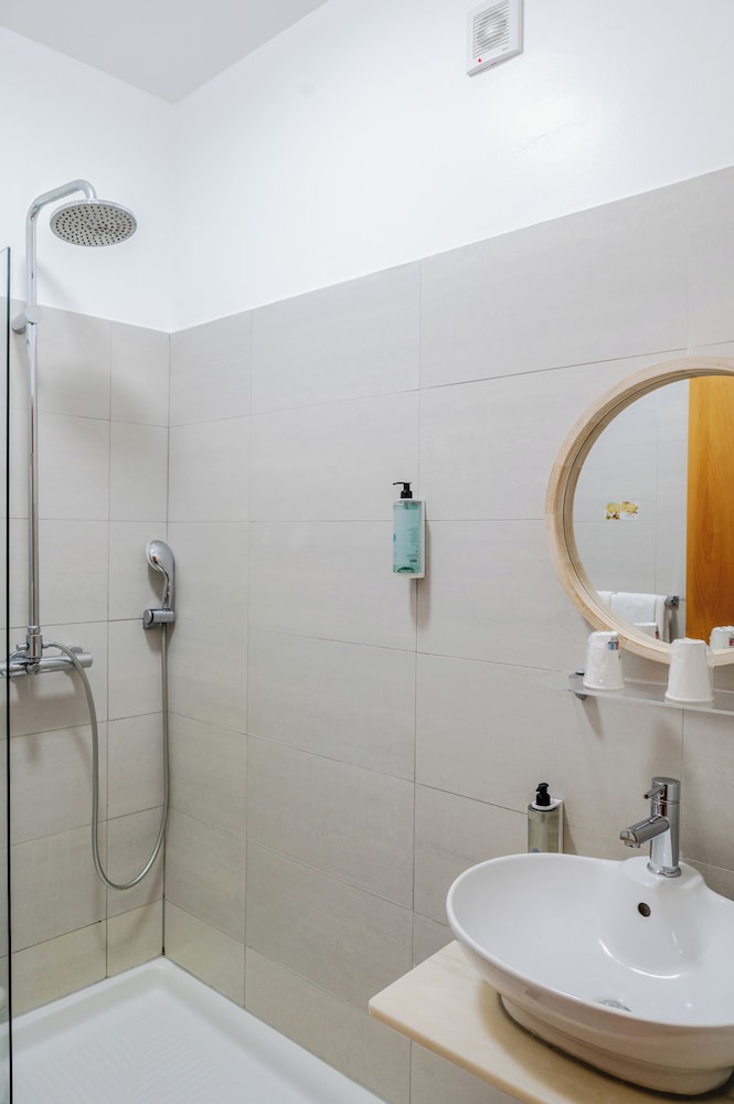 MARETA VIEW BOUTIQUE BED AND BREAKFAST 46/50