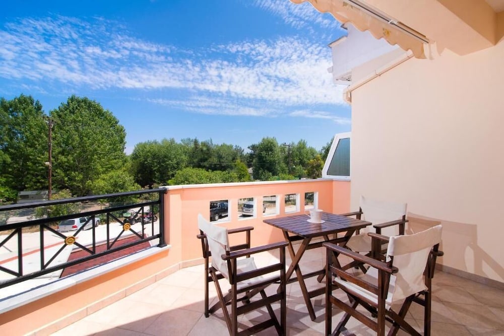 Nikolas Studios Thassos 38/47