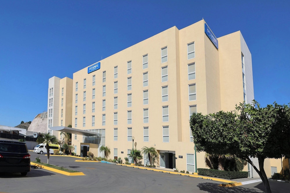 City Express by Marriott Tijuana Insurgentes 46/50