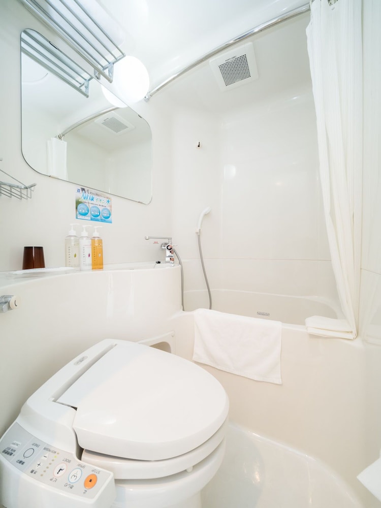 Super Hotel Takamatsu/Tamachi 48/50
